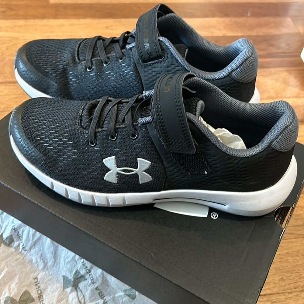 Boys Under Armour sneakers